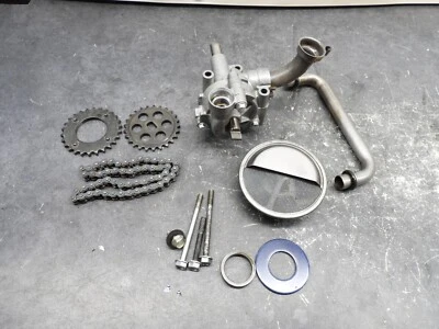 Bomba de aceite Honda Magna 700 VF700c 1984 2813 Foto 1 de 4