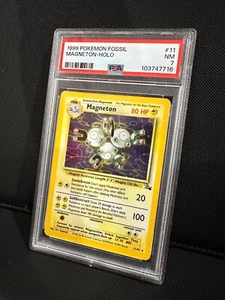 Pokémon Magneton 11/62 - Fossil Holo Rare - PSA 7 NM - Picture 1 of 3