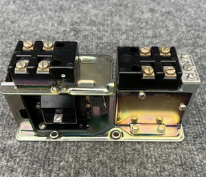 Allen Bradley 849-Z0D321 Ser. B Pneumatic Timing Relay 120V New Other - Picture 1 of 21