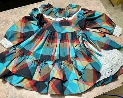 Vestido infantil vintage Marthas Miniatures "We're Fussy" encaje a cuadros multicolor Foto 1 de 4