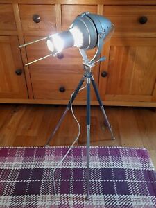 Vintage Camera Tripod With Feature Lamp
