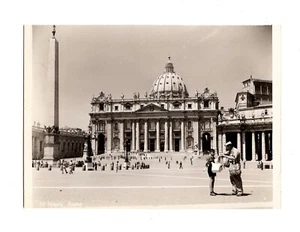 WWII (WW2) Original Photo 'St. Peter's, Rome' 1940s (Pls READ) - Picture 1 of 4