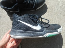 NIKE Kyrie 3 Sneakers Shoes Running 6.5 859466-018 Boys Kids Youth Black Ice