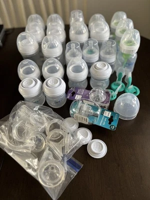 Lote de biberones Philips Avent y Dr Brown’s. 9oz y 4oz Foto 1 de 4