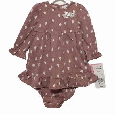 Nuevo con etiquetas Conjunto de Vestido y Bragas Corazones Niñas Ediciones Raras 24 Meses Manga Larga Volantes Foto 1 de 4