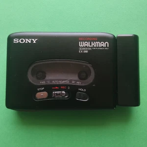 Sony WM-RX77 Cassette - Corder Walkman Black Energized Only - Picture 1 of 8