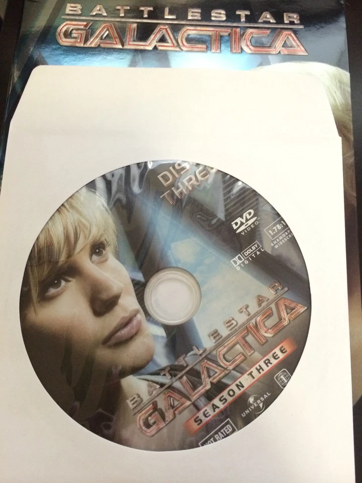 Battlestar Galactica - Season 3, Disc 3 REPLACEMENT DISC (not full season) - Image 1 of 1