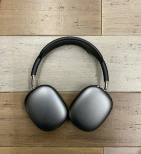 Casque Apple Airpods Max A2096 gris sidéral UTILISÉ LÉGÈREMENT - Photo 1 sur 4