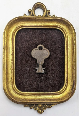 Vintage Hollow Belgium Gold Accent Frame Iron Double Bit Skeleton Key Cover