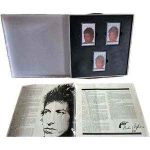 Rare Signed Bob Dylan Boxed Biography casette set 1985 - Picture 1 of 6