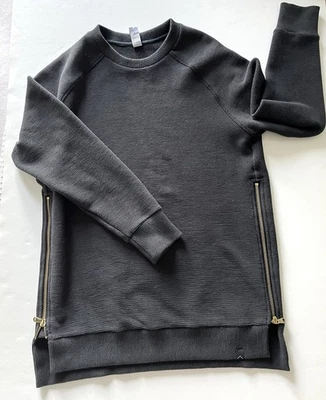 Varley Women’s Manning Ribbed Sweatshirt in Black with Gold Side Zippers Size S - Image 1 of 4