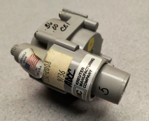 KMC Controls CSC-2008 Reset Volume Controllers for VAV HVAC - Picture 1 of 3