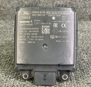 Lincoln Corsair 2020-2023 🚙 Rear LH/RH Blind Spot Radar Sensor Module 📡 LJ7T14 - Picture 1 of 12