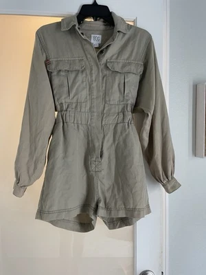 Mameluco BDG Urban Outfitters Manga Larga Caqui Verde 100% Lyocell Talla XS NUEVO CON ETIQUETAS Foto 1 de 3