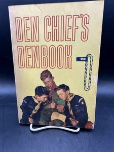 BOY SCOUTS OF AMERICA DEN CHIEF'S DENBOOK 1963 VERY GOOD SOFTCOVER - Picture 1 of 5