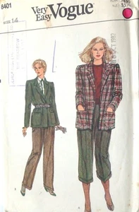 GIACCA E PANTALONI VOGUE MOLTO FACILI - Foto 1 di 1