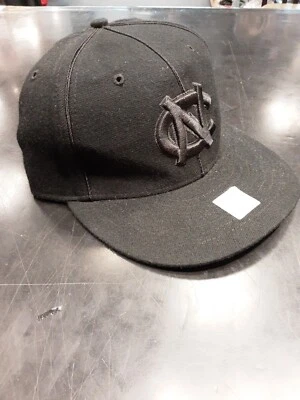 VINTAGE UNC North Carolina Tar Heels Fitted Cap Hat, 7 1/2 Black logo - Image 1 of 4