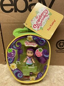🍓Vintage Strawberry Shortcake Plum Pudding Doll in Case 2010 Charming!!!