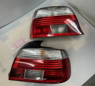BMW E39 5-Series M5 525i 530i 540i LED LH RH Red Tail Lights Lamp 2001-2003 Foto 1 de 4