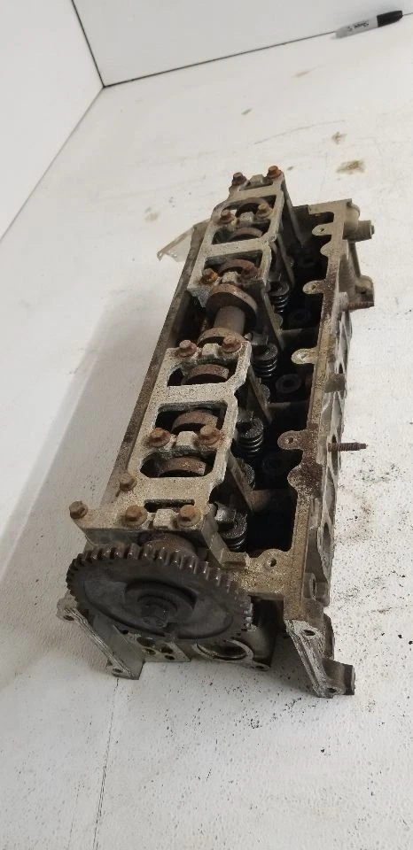 Culata izquierda driver 8-280 4,6 L compatible con 95 COUGAR 122432 Foto 1 de 1