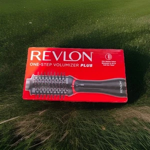 REVLON One-Step Volumizer PLUS Hair Dryer, Blowouts, Hot Air Brush Black/Red - Picture 1 of 6
