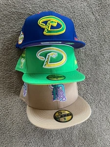 Cappelli da baseball taglia 8 BUNDLE 2 DIAMONDBACKS e 1 Tigers New Era aderenti 59fifty - Foto 1 di 4