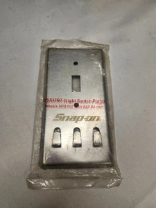 Snap-on Tools Stainless Steel Light Switch Plate Cover w/ Key Hooks SSX17R7 - Picture 1 of 2