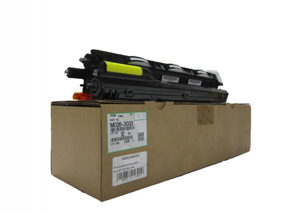 Ricoh Developer Kit M0263033 Amarillo para Ricoh Aficio MP C300