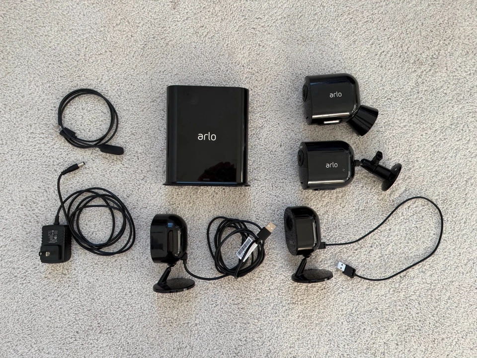 Arlo Ultra 2 4k - 4 Camera Kit With Base (2 Indoor, 2 Outdoor) - Image 1 of 1