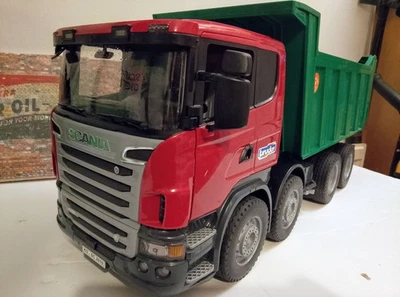 Bruder Dump Truck Scania 1/16 Scale - Image 1 of 4