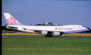 B-18719  CHINA AIRLINES CARGO  B747-400F   ORIGINAL FUJI SLIDE G230 - Picture 1 of 1