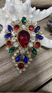 Vintage Brooch Gold Tone w Red Blue Green Clear Beaded Costume Jewelry ๐ - Picture 1 of 11