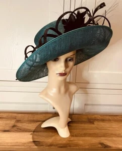 Cappelli Condici Teal & Black Oval Shape Sinamay Scroll & Feather Flower Hat - Picture 1 of 23