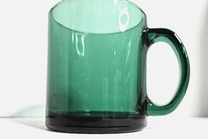 Vintage Mid-Century Emerald Green Glass Coffee Mug Made in USA - Picture 1 of 4