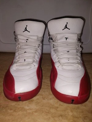 Talla 10 - Air Jordan 12 Retro 2009 Cherry (130690-110) Foto 1 de 4