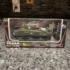 1999 New Ray Battery Operated M4A3 Tank Diecast 1:32 Scale 60103 - Picture 1 of 14