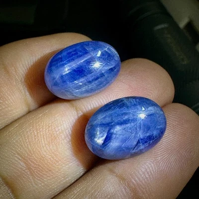 40.50cts 2Pc PAIR Burmese Natural BLUE SAPPHIRE STAR Gemstone Oval Cab Certified - Image 1 of 4