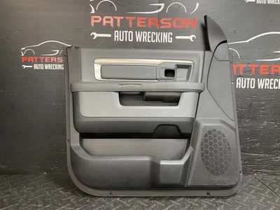 13-23 PANEL EMBELLECEDOR PUERTA INTERIOR IZQUIERDA CONDUCTOR DELANTERO IZQUIERDO DODGE 1500 00005942030001 Foto 1 de 4