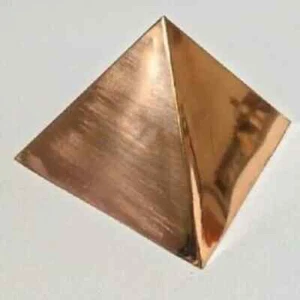 Pyramide PLAIN Pyramide VASTU Copper Pyramid taille 2 x 2 pouces de haut livr... - Picture 1 of 3