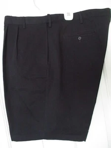 Lands' End Pleated Front Mens Black Cotton Expand Short Pant NWOT - Size 46W - Picture 1 of 2