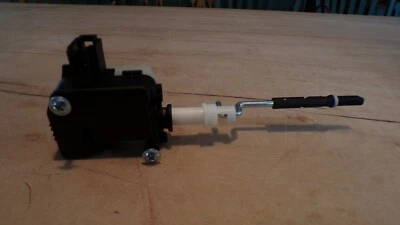 Двигатель привода в сборе Jaguar S-Type No XR857532 - Изображение 1 из 4