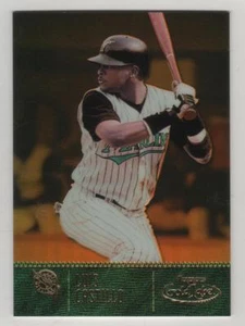 2001 Topps Gold Label Class 1 Gold #068 Luis Castillo Marlins ###/999 BV$3 - Picture 1 of 1