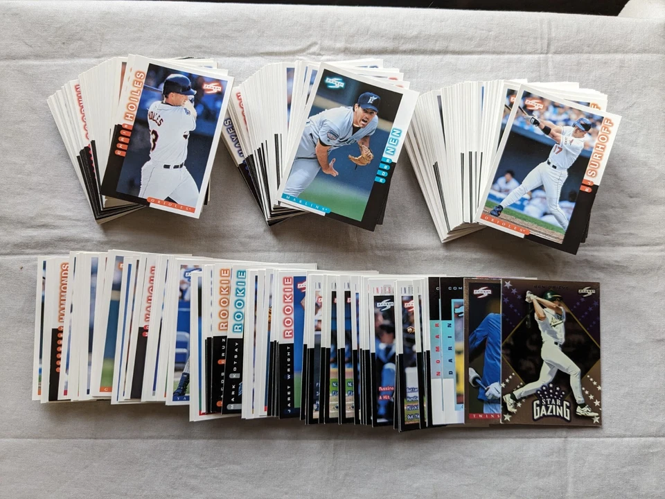 1998 Score Baseball - - - Pick A Card - - - Complete a Set - Image 1 of 1