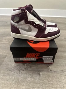 Air Jordan 1 Retro High OG Bordeaux Sneaker 555088 611 Size 9 BRAND NEW - Picture 1 of 7
