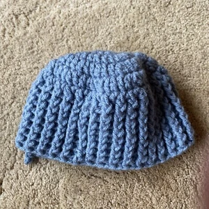 Gorra de ganchillo azul unisex - Imagen 1 de 4