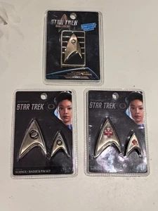 Star Trek Discovery Badge & Pin Set x 3 ( Science, Medical, Cadet) New Sealed - Picture 1 of 5
