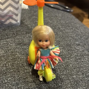 Vintage Mattel Liddle Kiddle LICKETY SPLIDDLE Skediddle Puppe, Outfit, Hubschrauber - Bild 1 von 14