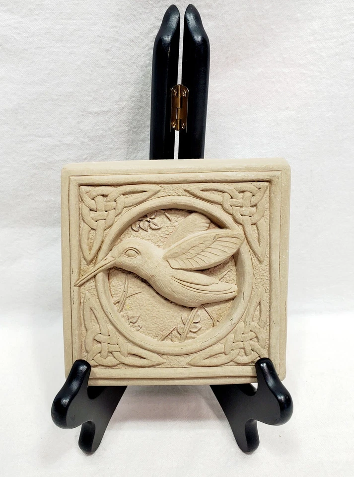 Carruth Studio Celtic Knot Hummingbird Garden Stonework Plaque Vintage 1995 - Image 1 of 4