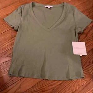 Beyond Yoga V Neck Ribbed Short Sleeve Tee NWT size Small - Picture 1 of 6