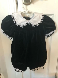 Kleinkind Baby schwarz Samt Spitze Blase Anzug Outfit viktorianisch Urlaub Jan Briggs 12 - Bild 1 von 3